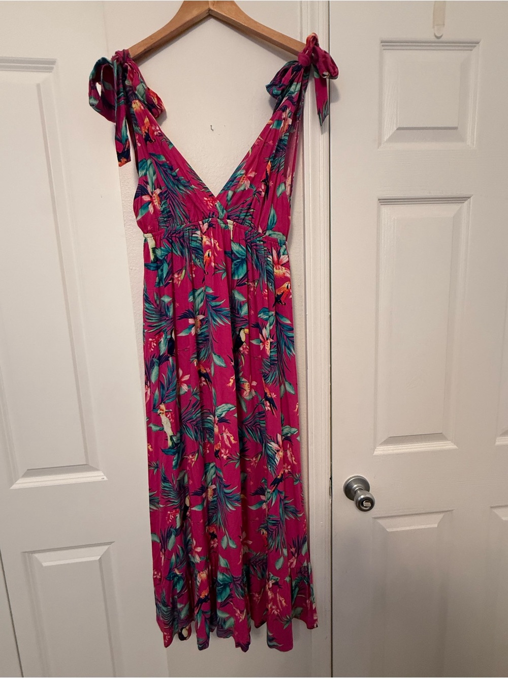Forever 21 Hot Pink Tropical Maxi Dress with Teal Accents